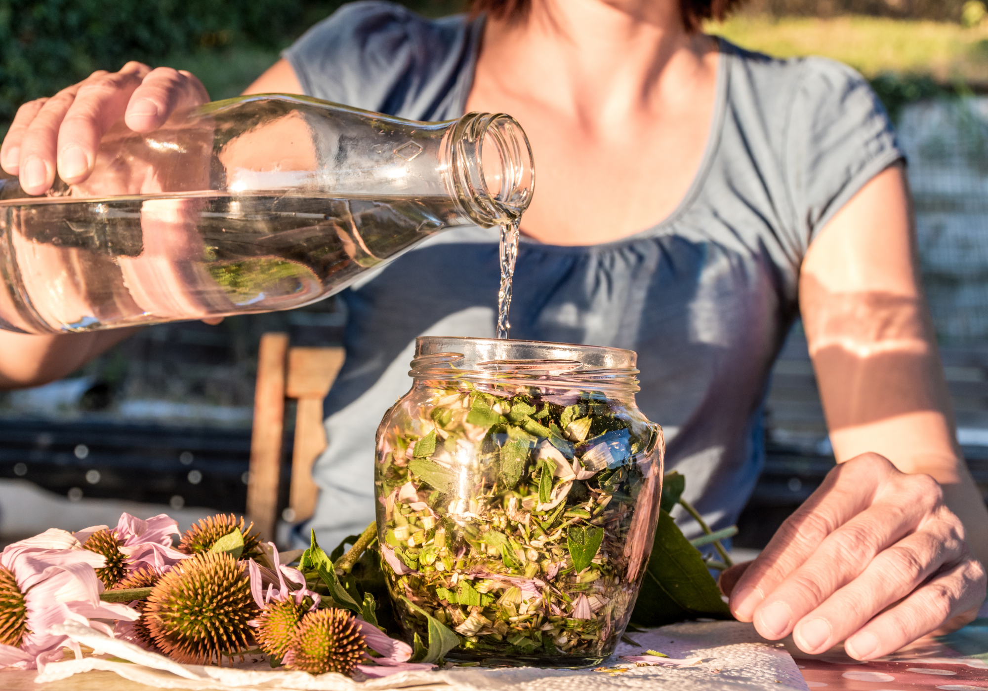 Herbal teas alcohol free tincture natural organic get green human health