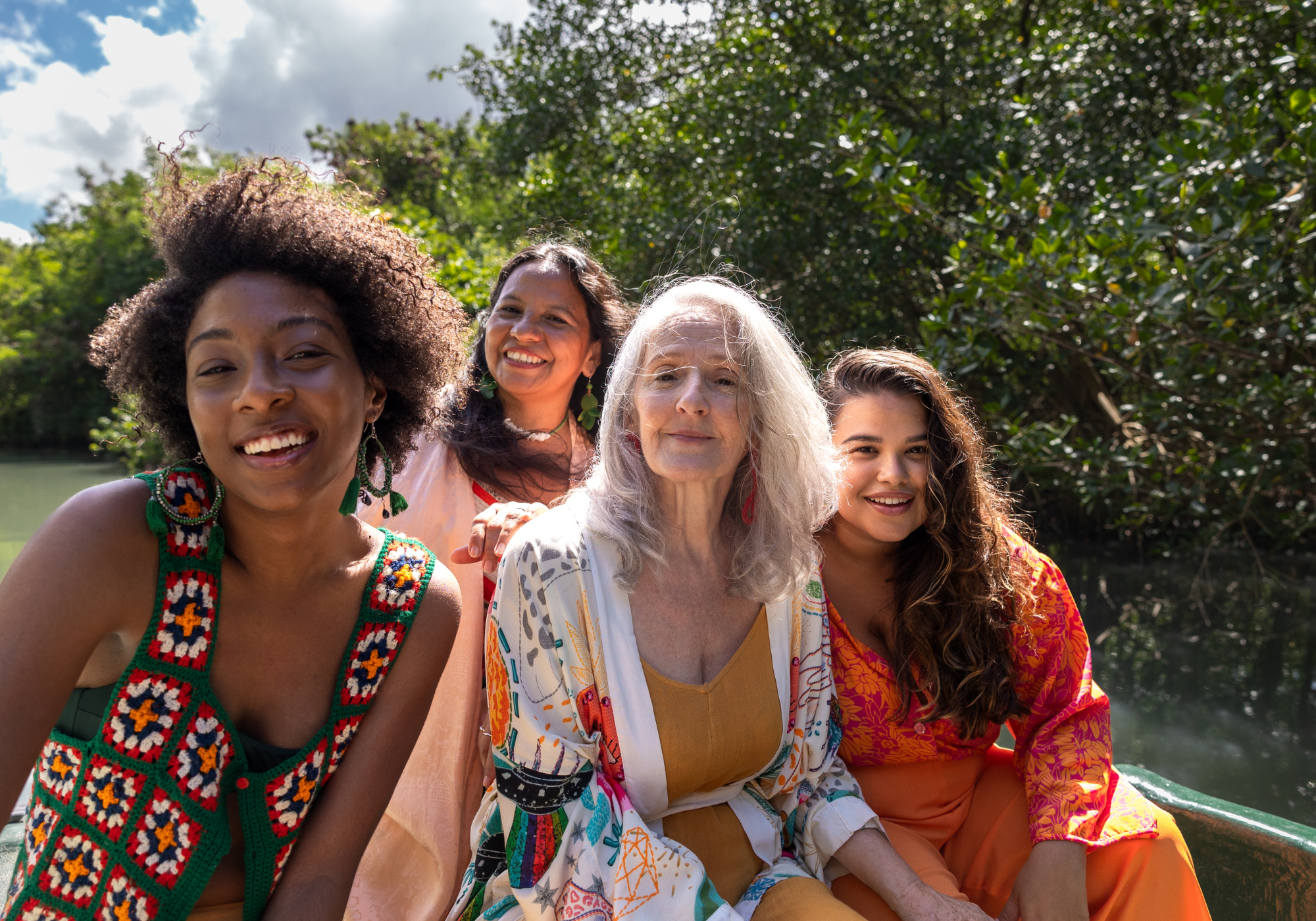 Herbal teas alcohol free tincture natural organic get green human health